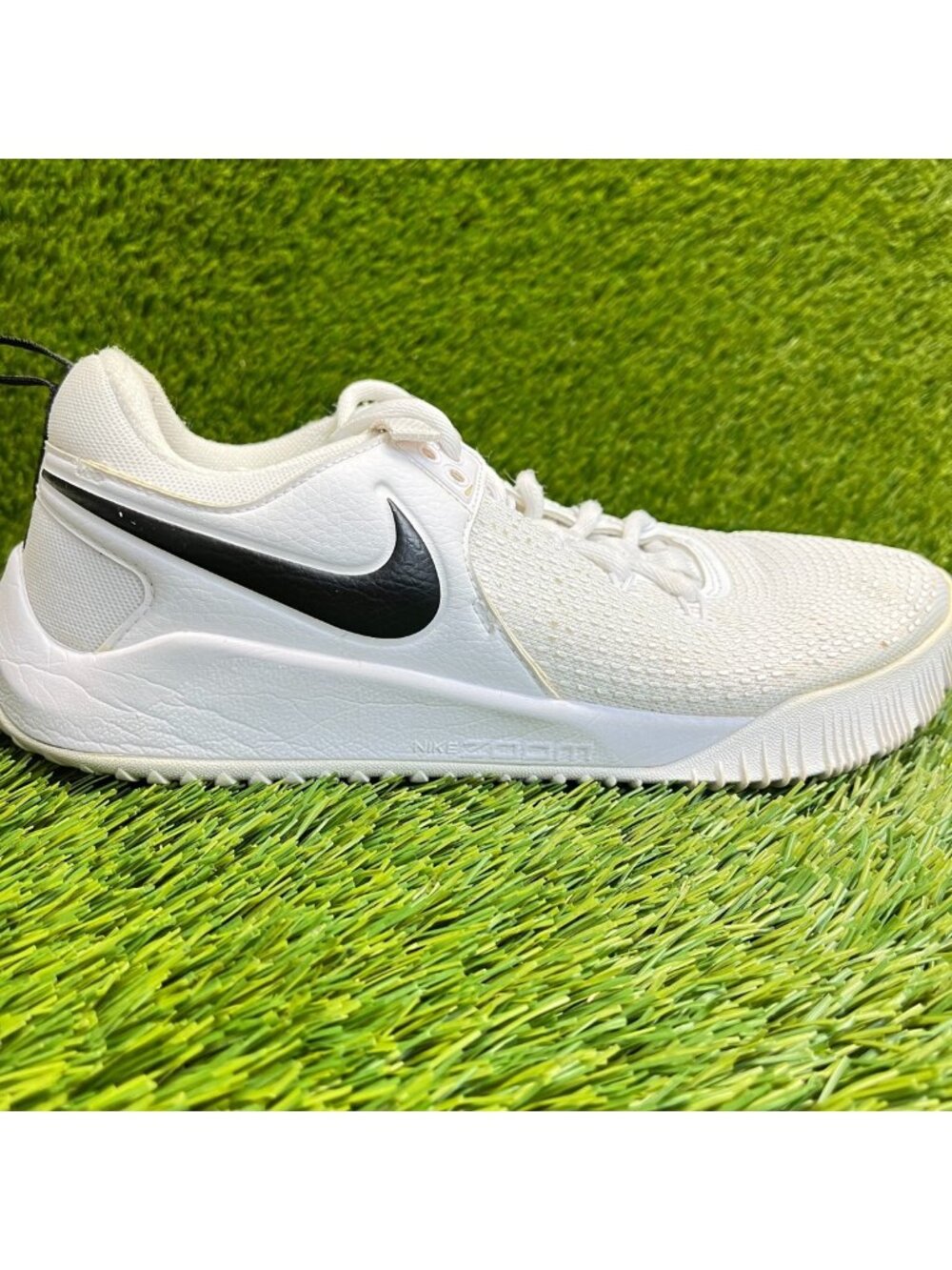 Nike Air‎ Zoom Hyperace 2 Womens Size 9 White Athletic Running Shoes Sneakers